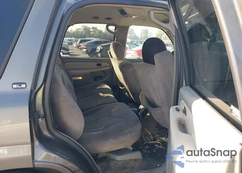 2002 GMC Yukon Sle z USA, uszkodzony, nr VIN 1GKEC13V02R215682